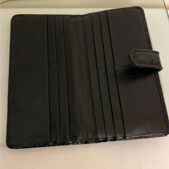 WCM Snakeskin Print  Wallet. Black. - Picture 2 of 11